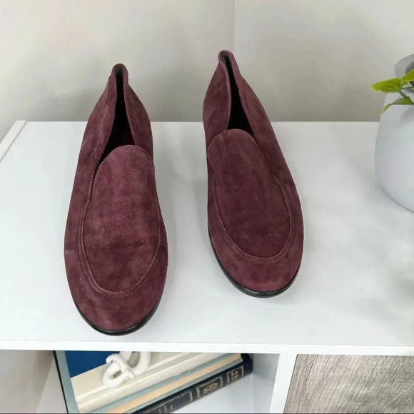 Munro Wine Colored Harrison Suede Loafer Size 9 Runs Small - Picture 3 of 12